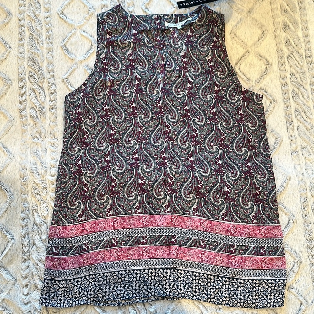 Violet and Claire dressy tank. Size small. NWT